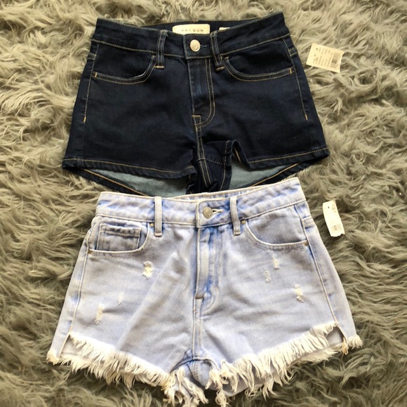 PacSun Pants - Pacsun LA shorts 2 for 1 (Size 22) NWT